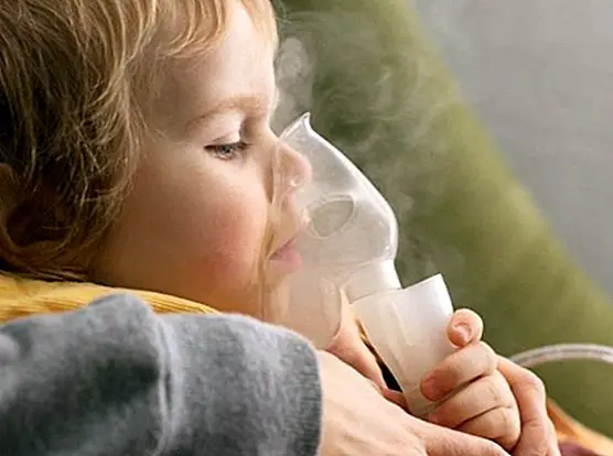 Kuidas aidata oma last astma korral: mida teha, kui see süveneb - lapsed
