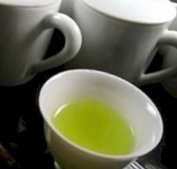 Πράσινο τσάι για τα μαλλιά: οφέλη και πώς να το χρησιμοποιήσετε