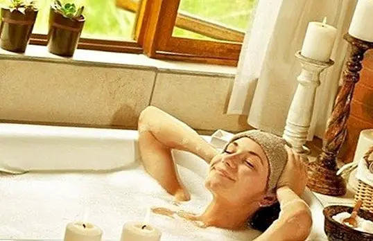 How to make an energizing bath - healthy tips