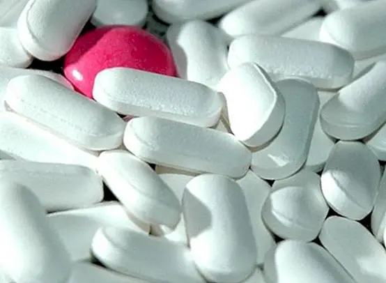 Чому ібупрофен може бути небезпечним для вашого серця - ліки
