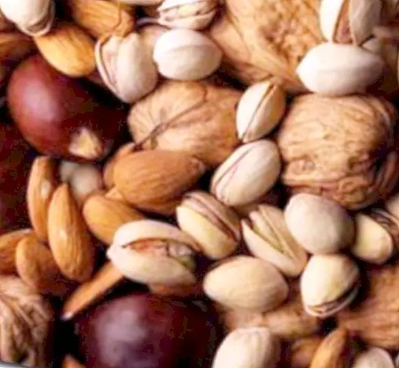 Nuts to take care of the heart