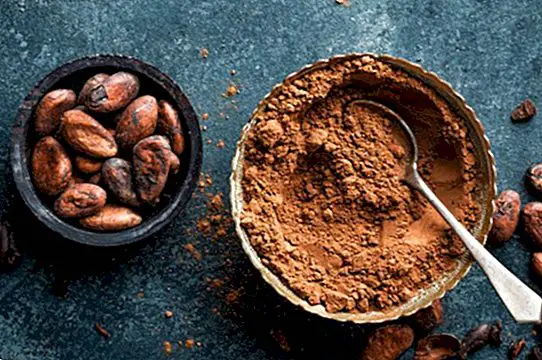 Rūgta vai tīra kakao: kāpēc tā ir tik veselīga un labvēlīga