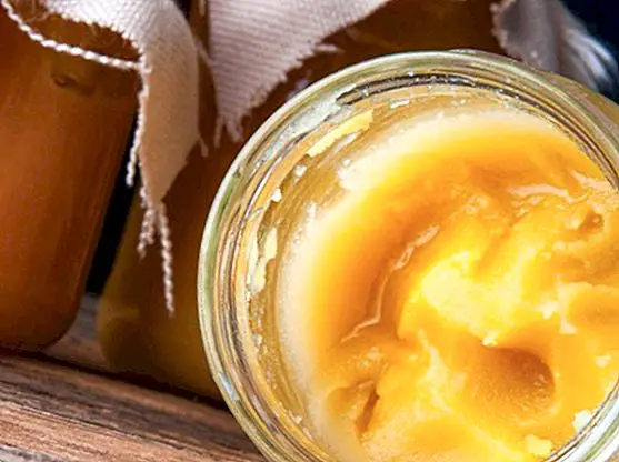 Mel cristalizado: o que fazer quando o mel fica duro e granulado
