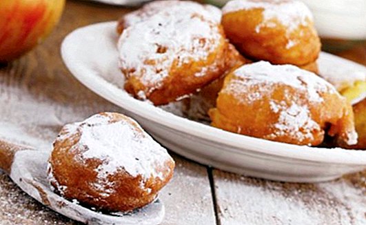 Apple fritters: sweet recipe for Easter