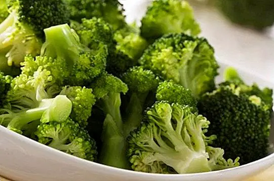 3 enkle oppskrifter med brokkoli - oppskrifter
