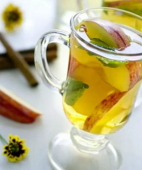 व्यंजनों - हरी सेब और दालचीनी की चाय: नुस्खा और लाभ