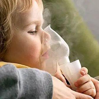 Como ajudar seu filho se ele tiver asma: o que fazer se piorar