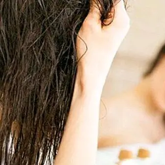Kuidas kergendada juukseid loomulikult: 3 parimat kodu abinõu