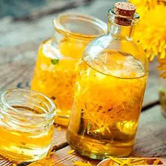 How to make dandelion oil: 2 recipes for wrinkles