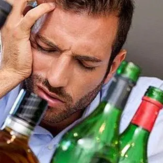 Hvordan lindre ubehaget, hvis du har drukket en masse alkohol