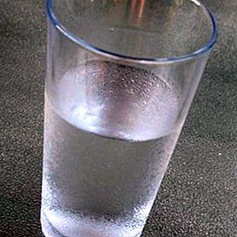 Hyponatrémia: následky pitia veľa vody
