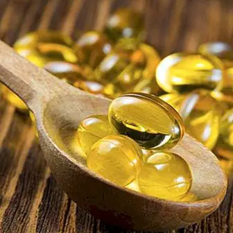 Pearls and capsules of omega 3 fish oil, when to take them?