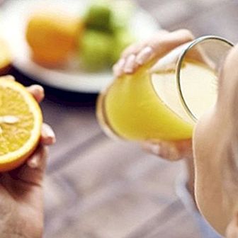 למה זה לא טוב לקחת מיץ תפוזים בקיבה ריקה