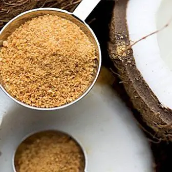 Kookos sokeri: mitä se on, hyödyt, vasta-aiheet ja käyttö