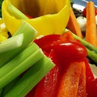 Surowe warzywa: zalety i właściwości