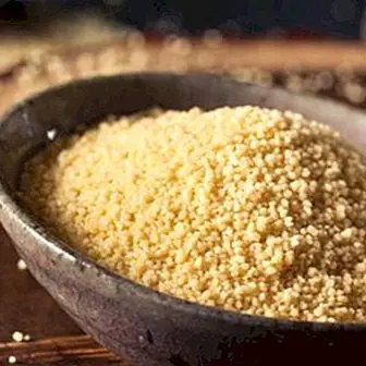 Hvad er couscous (cous cous), fordele, hvordan man laver mad og opskrifter