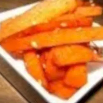 Carrot for tanning: benefits and summer recipes