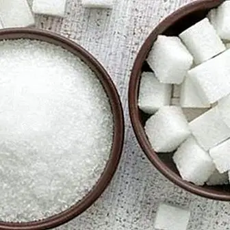 Dette er hva sukker gjør for kroppen din: dens konsekvenser for helse
