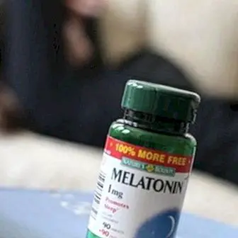 Melatonin: egenskaper og fordeler