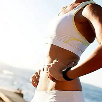 Praca na bikini: 5 przydatnych wskazówek i idealnych ćwiczeń, aby schudnąć