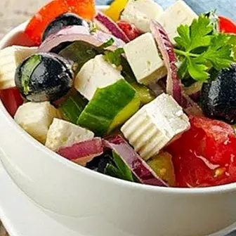 Forfriskende salater: 4 sommer og lette opskrifter