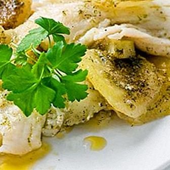 Fish with onions or fish onions. Canary Recipe