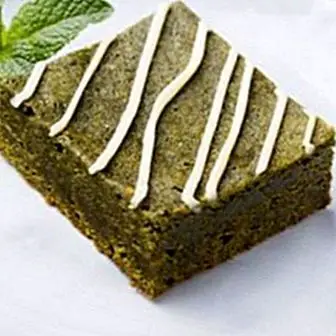 Brownies z bielej čokolády a zeleného čaju: mäkký a nadýchaný recept