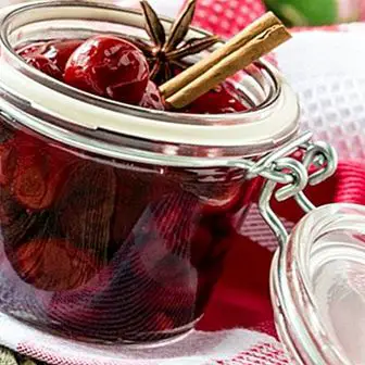 Kirsi või kirsside moos: maitsev retsept, mida on lihtne valmistada