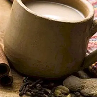 Chai tee maidolla: resepti ja edut