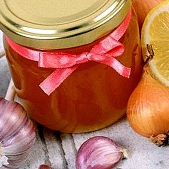 Sīpoli, ķiploki, medus un citrona sīrups: recepte un ieguvumi