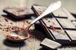 Je res, da čokolada škripi?