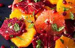 Salada fresca de frutas cítricas, tâmaras e amêndoas - Receitas
