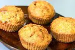 Muffins s orasima i mrkva: jednostavan i jednostavan recept