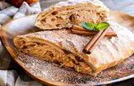 What is the strudel and how to make an apple strudel or apfelstrudel