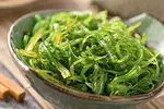 How to rehydrate seaweed for use in the kitchen