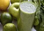 5 وصفات عصير الأخضر كاملة من الفوائد والممتلكات - وصفات